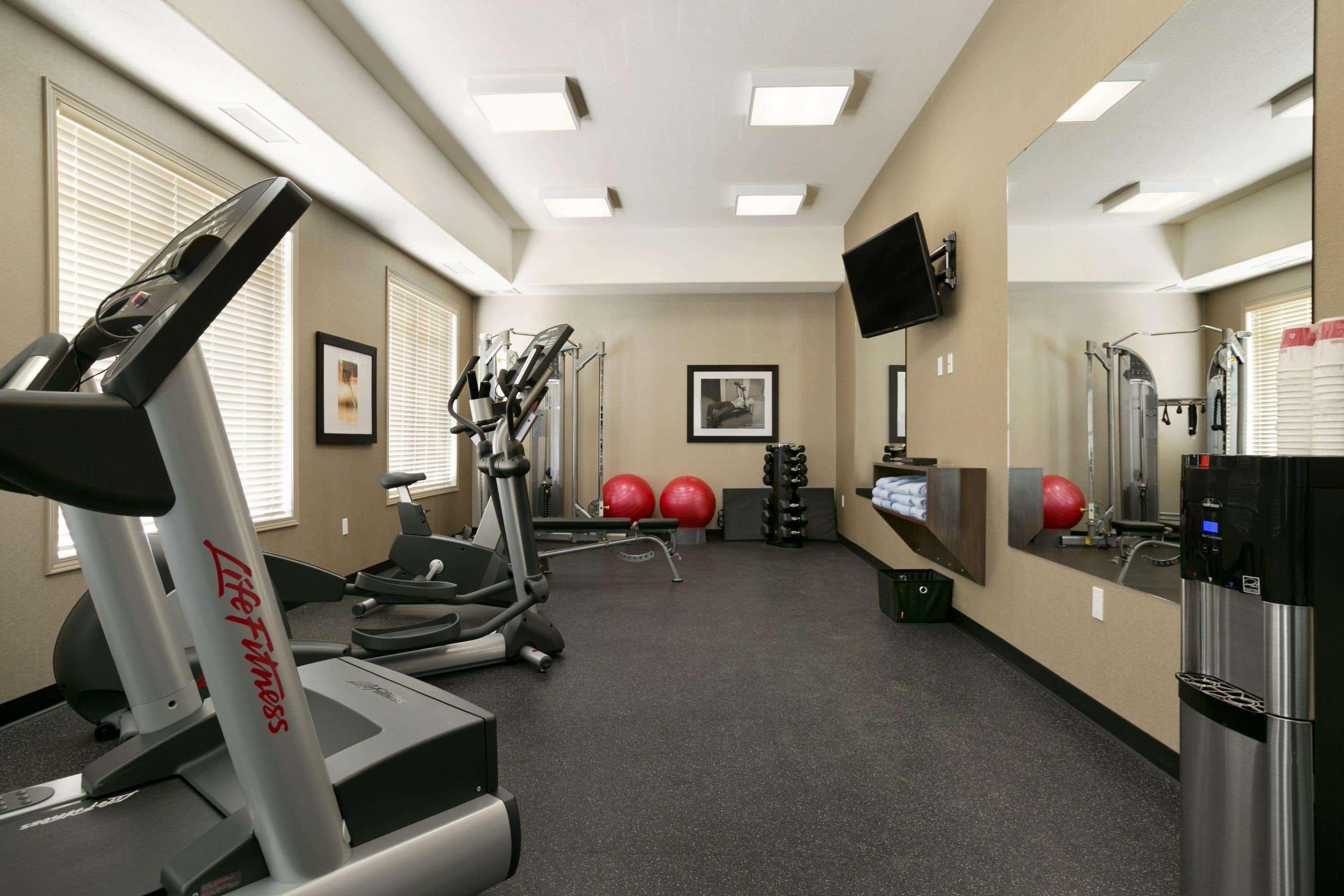 Hotel Ramada By Wyndham Conklin Esterno foto